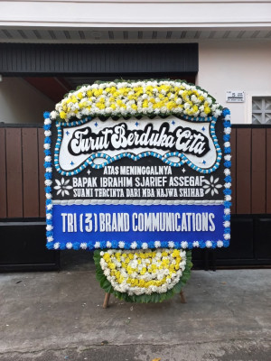 Papan Bunga Duka di Molas